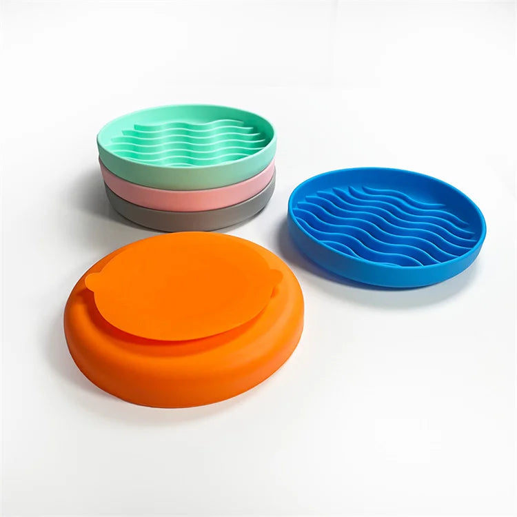 Pet supplies Slow Food  Bowl Cat Anti-Knockover Anti-Slip Food Bowl Puppy Anti-choking Silicone Toy Food Plate